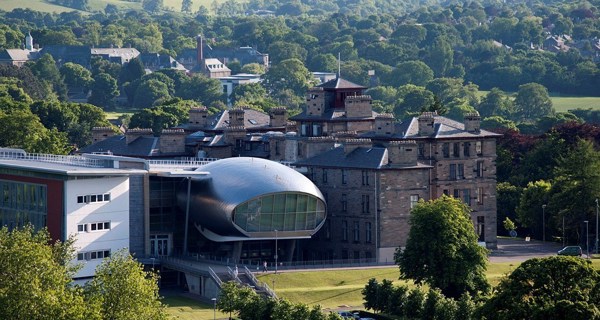 Universitetet i Edinburgh har en futuristisk arkitektur
