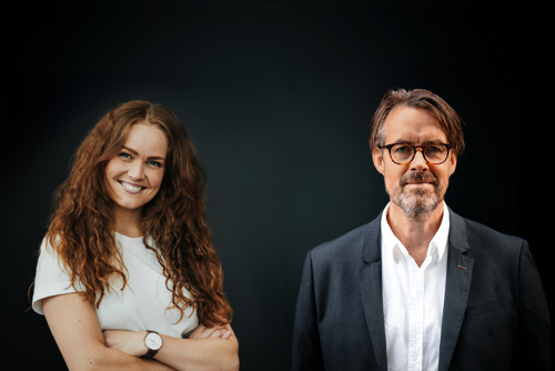 Foto av kvinne og mann.