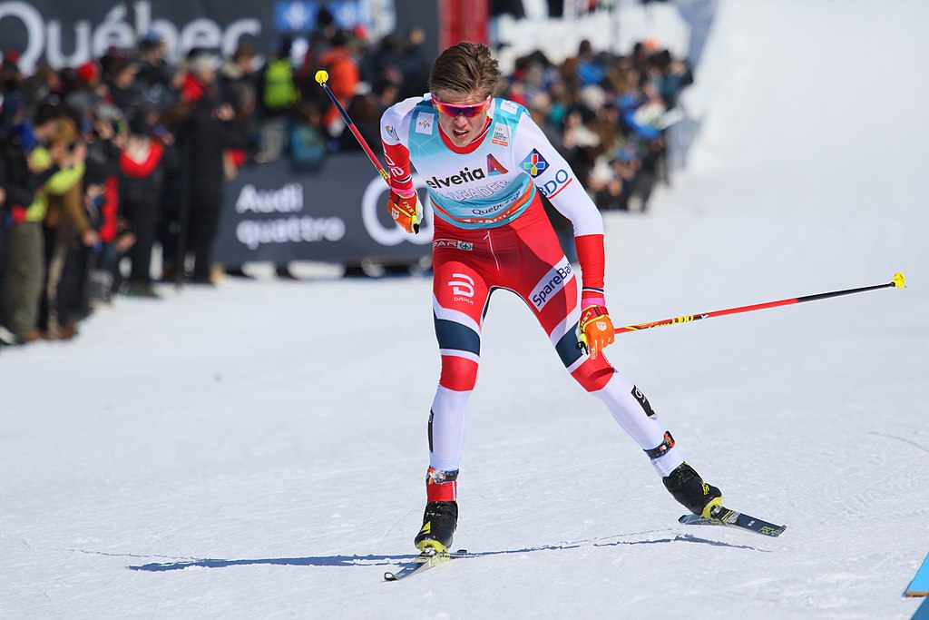 Johannes Høsflot Klæbo går på ski